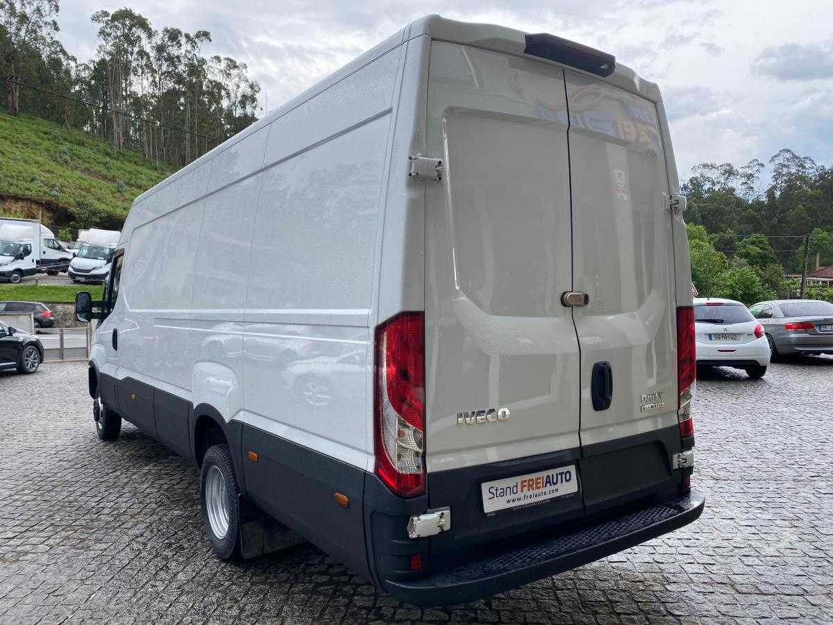 iveco-daily-2020-diesel-2998cc