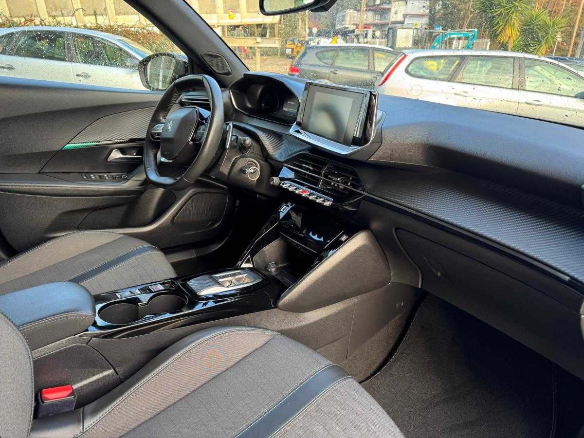 peugeot-2008-2023-diesel-1499cc