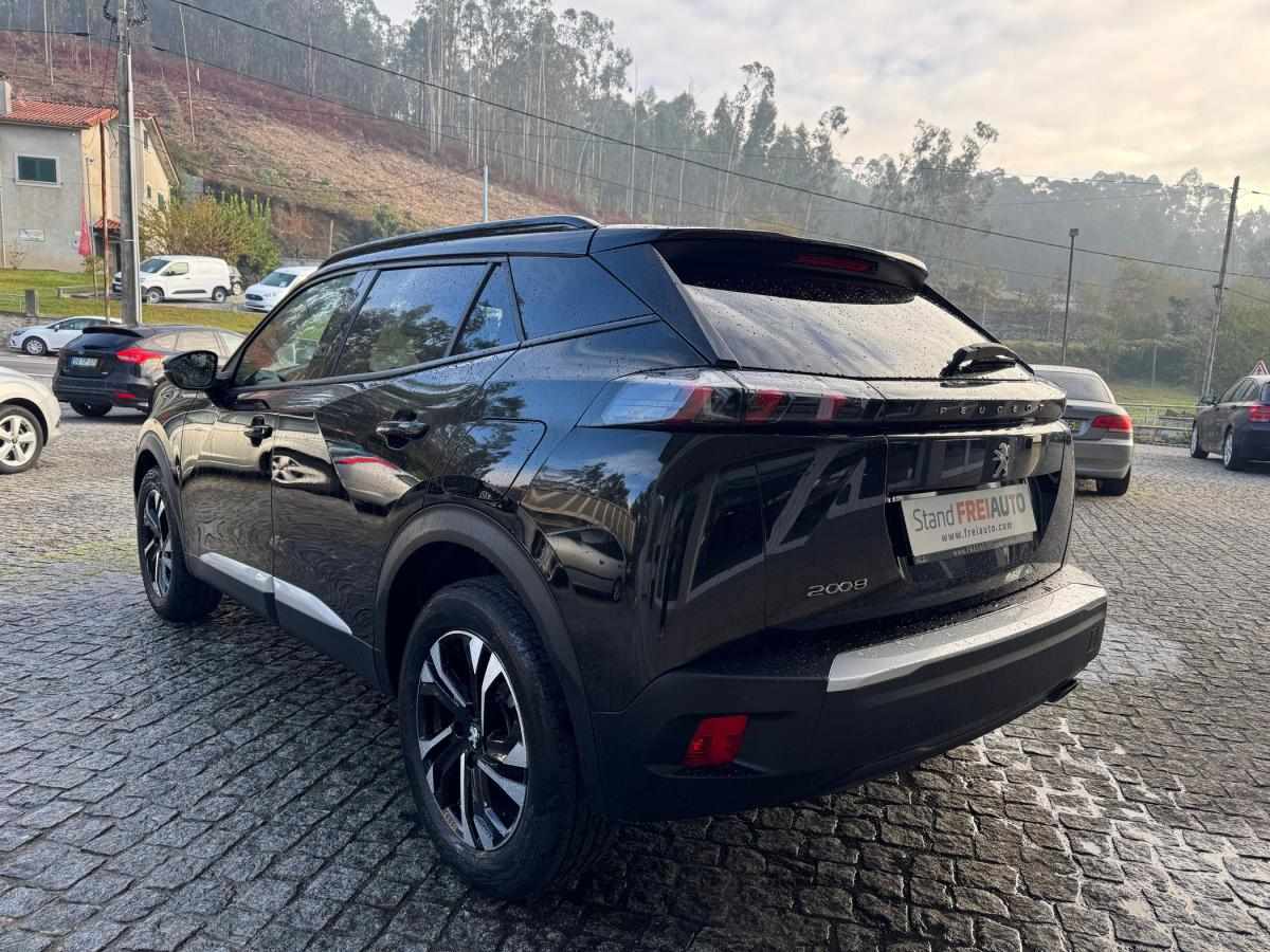 peugeot-2008-2023-diesel-1499cc