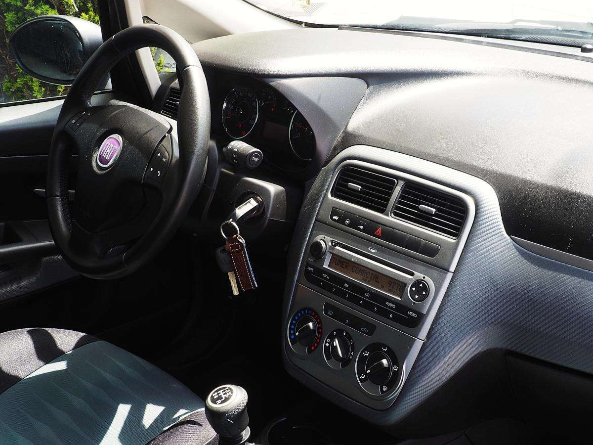 fiat-punto-2009-gasolina-1242cc