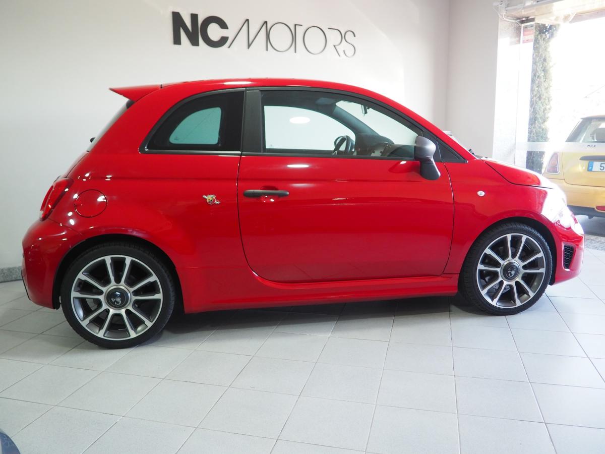 abarth-595-2024-gasolina-1368cc