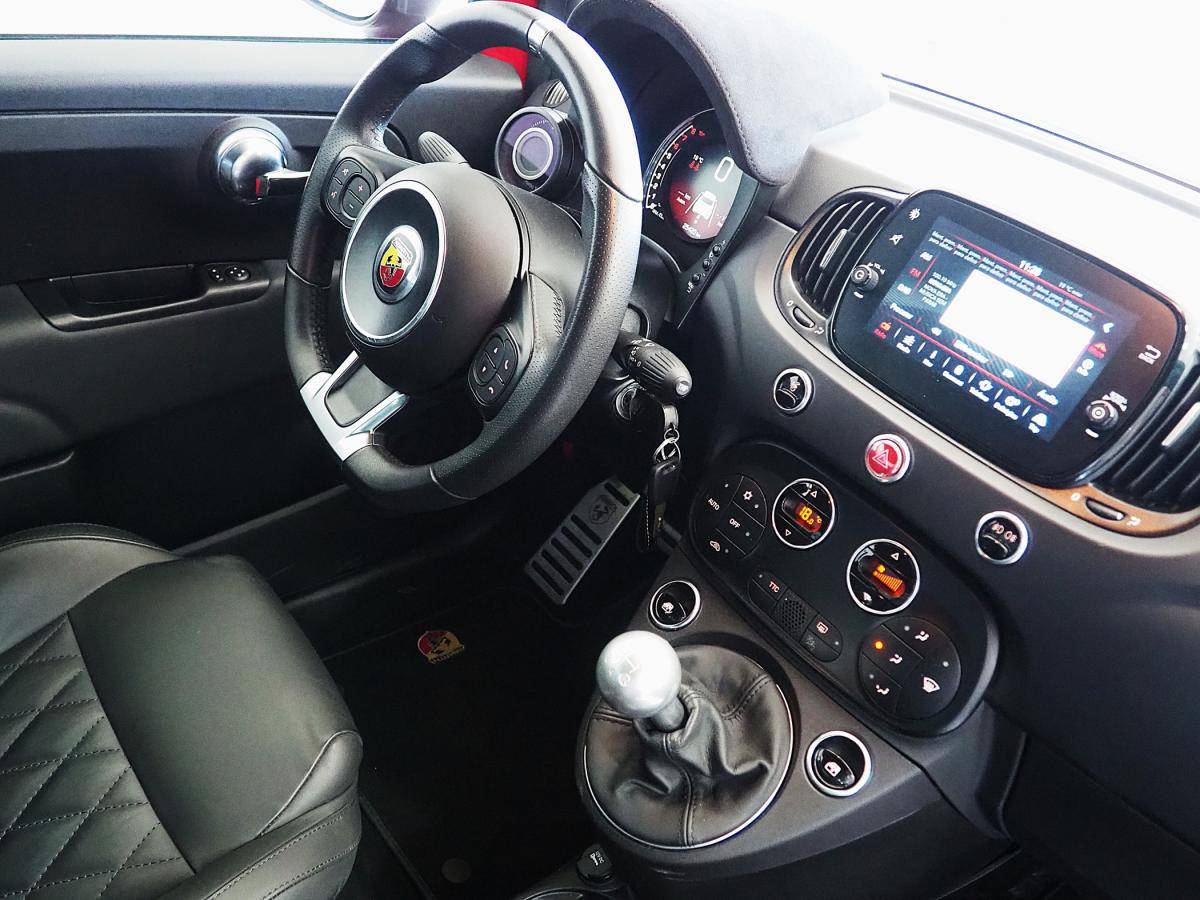 abarth-595-2024-gasolina-1368cc