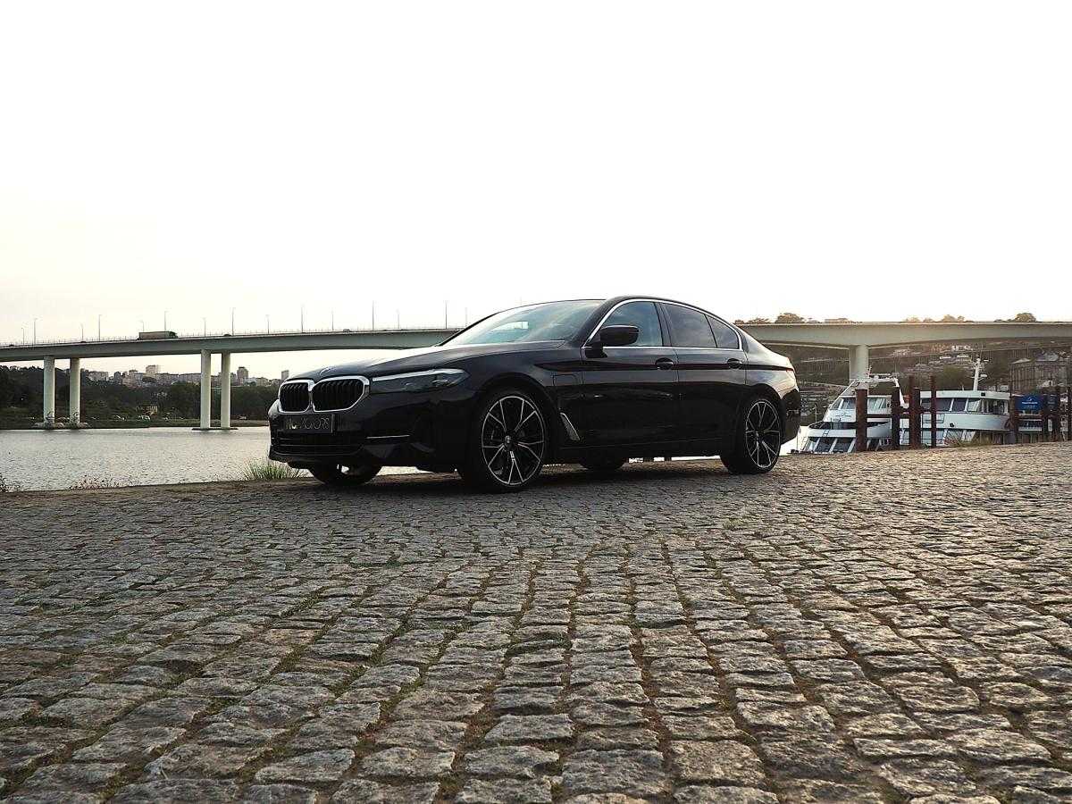 bmw-serie-5-2020-hibrido-a-gasolina-1998cc