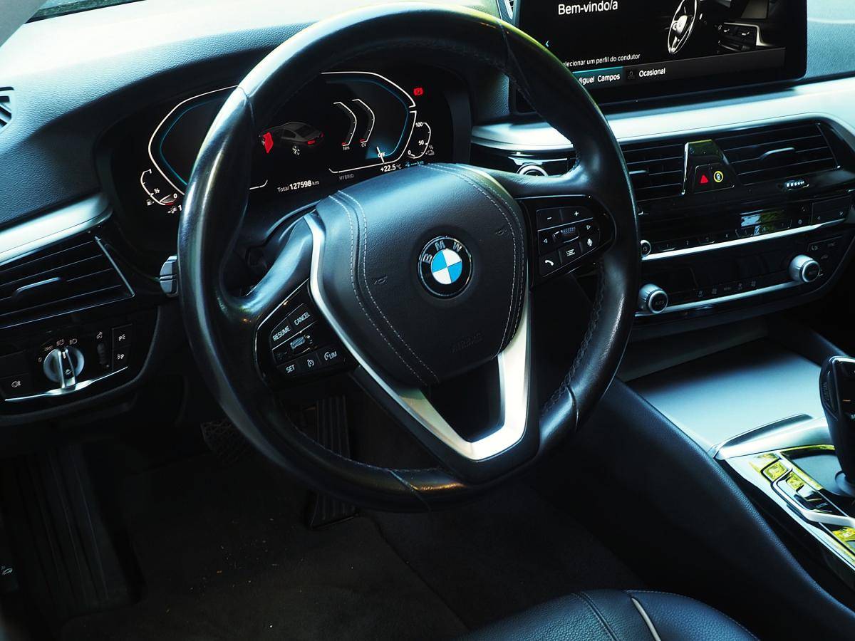 bmw-serie-5-2020-hibrido-a-gasolina-1998cc
