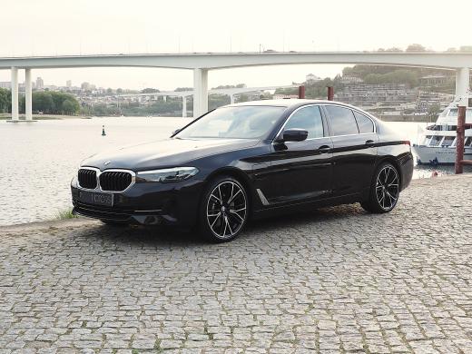 bmw-serie-5-2020-hibrido-a-gasolina-1998cc