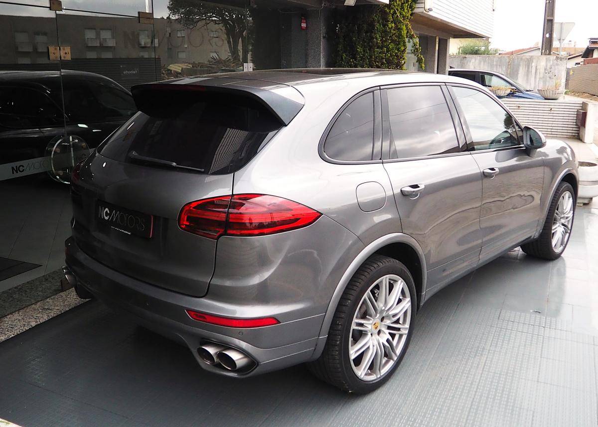 porsche-cayenne-2016-diesel-4134cc