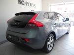 volvo-v40-2014-diesel-1560cc
