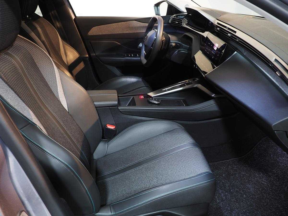 peugeot-308-sw-2023-diesel-1499cc