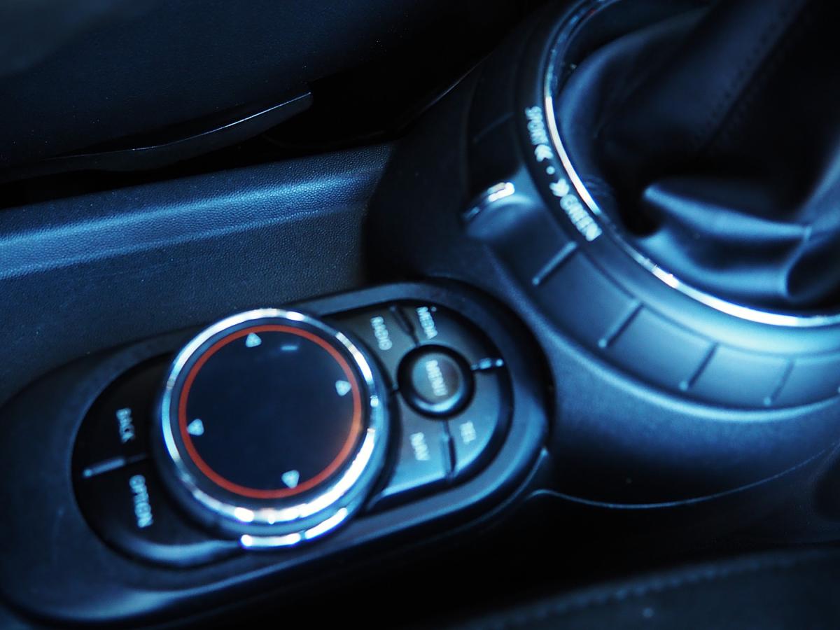 mini-cooper-2014-gasolina-1998cc