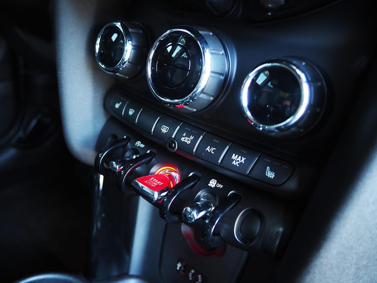 mini-cooper-2014-gasolina-1998cc