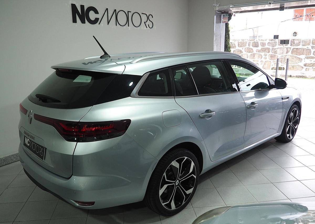 renault-megane-sport-tourer-2022-diesel-1461cc