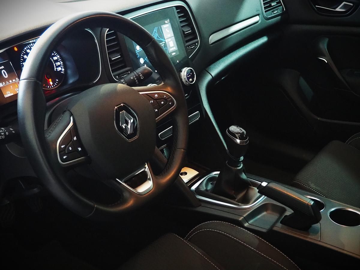 renault-megane-sport-tourer-2022-diesel-1461cc