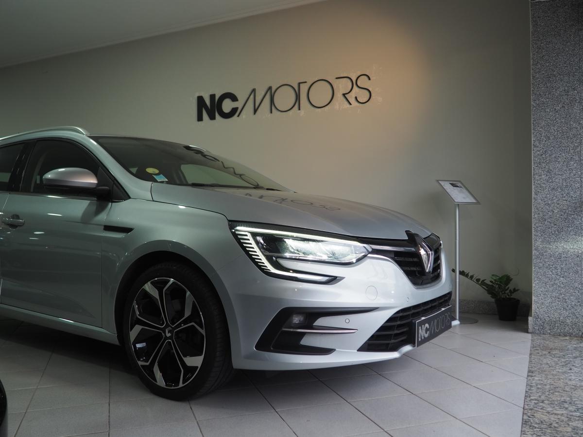 renault-megane-sport-tourer-2022-diesel-1461cc