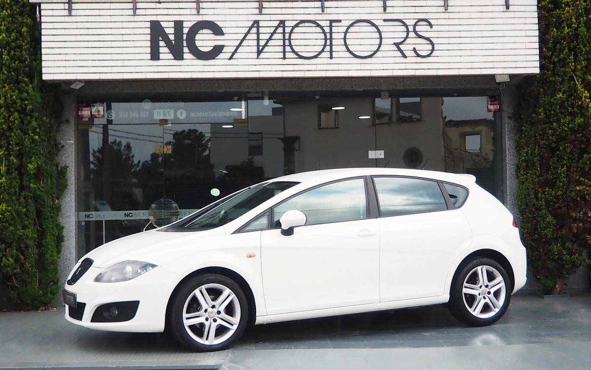 seat-leon-2012-diesel-1598cc