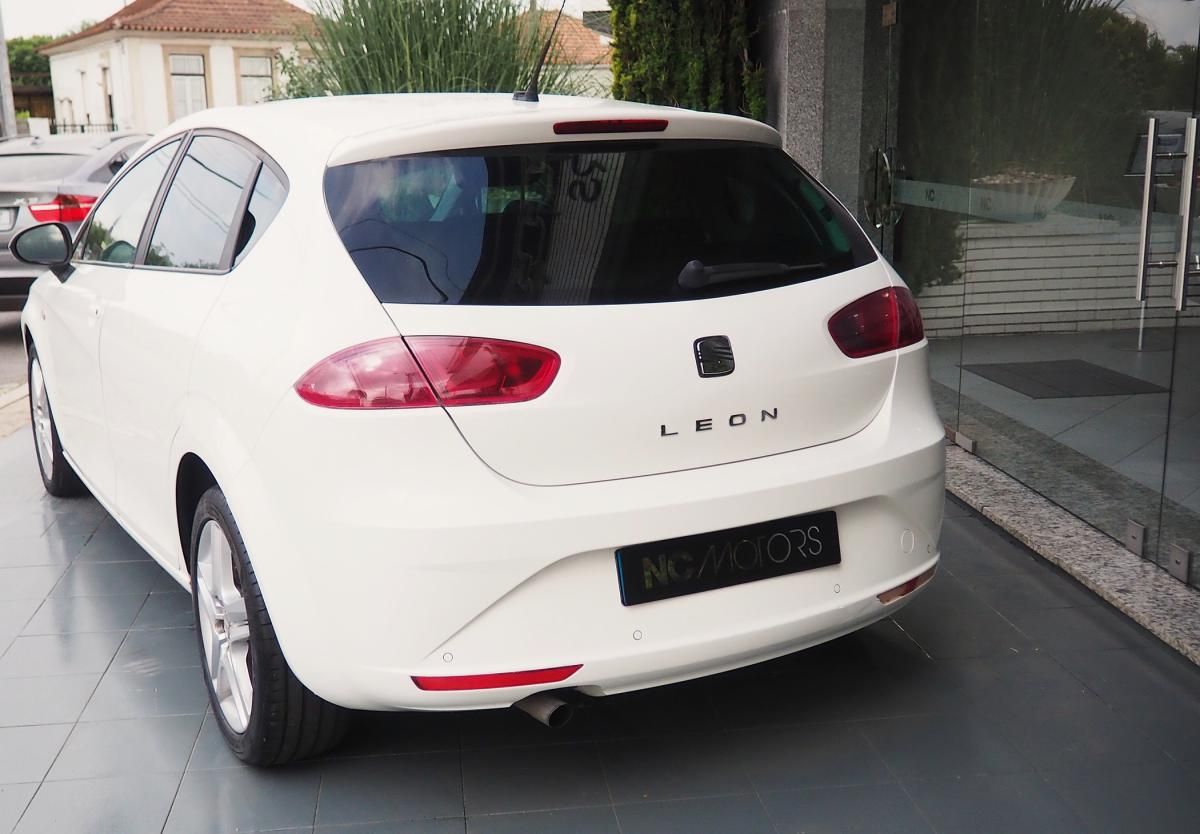 seat-leon-2012-diesel-1598cc