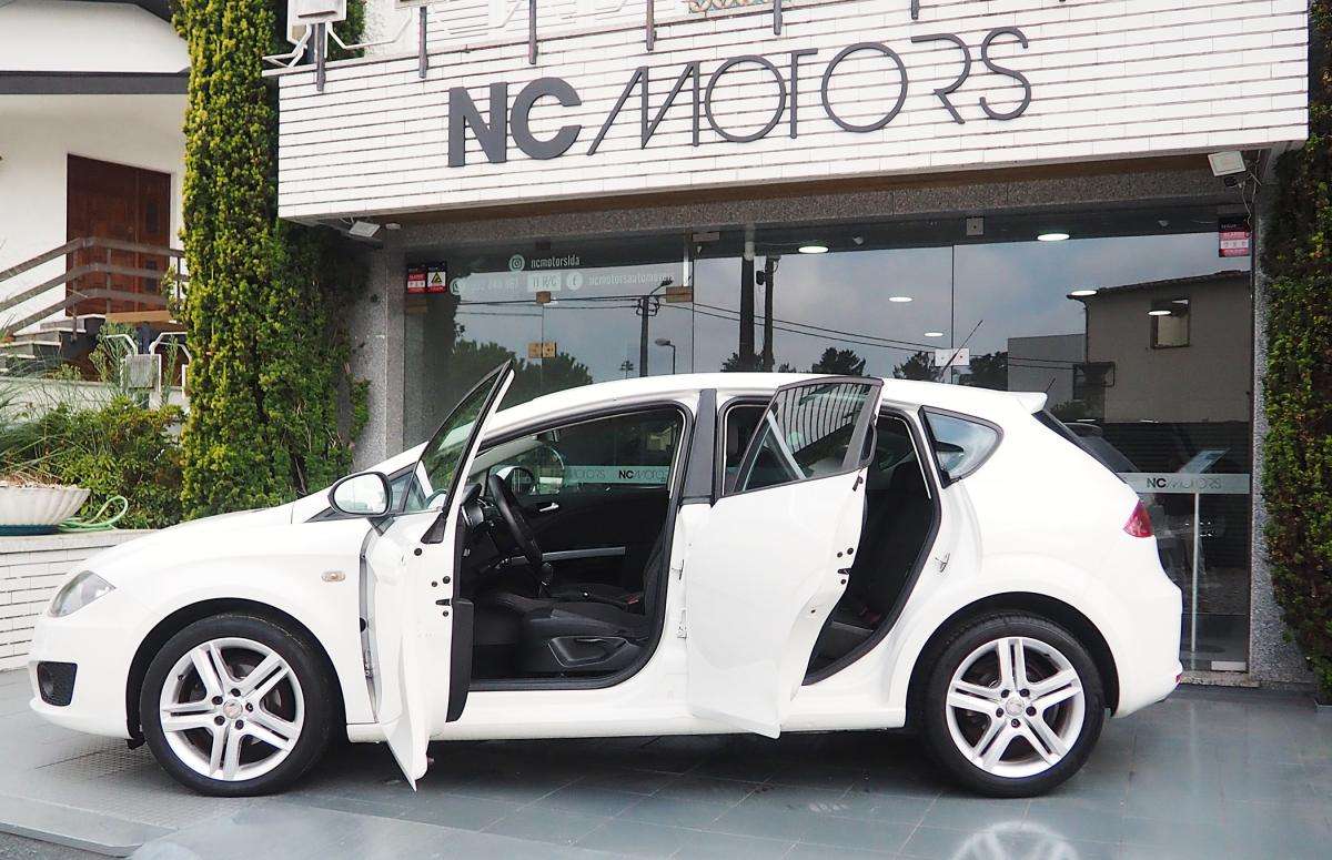 seat-leon-2012-diesel-1598cc
