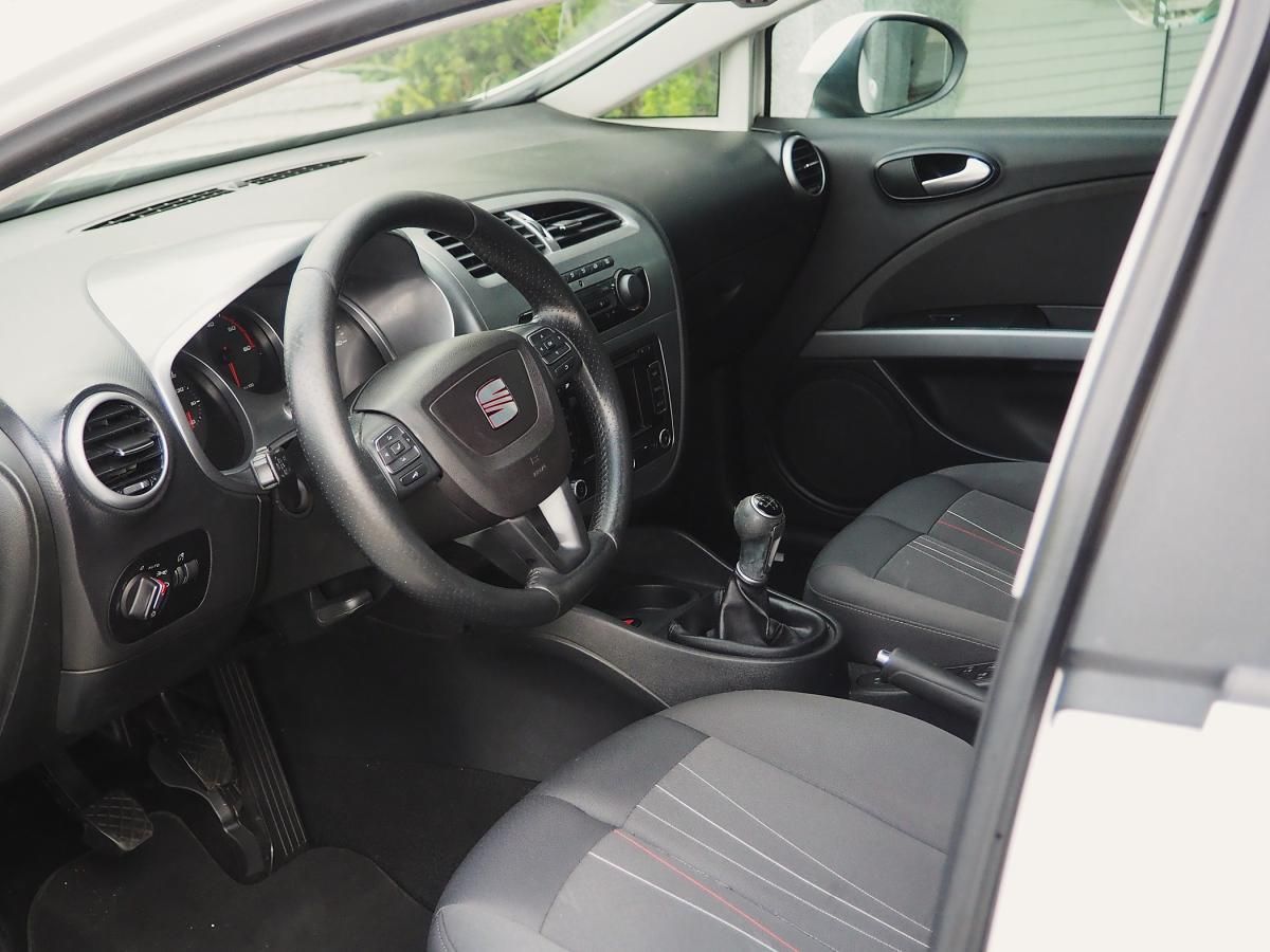 seat-leon-2012-diesel-1598cc