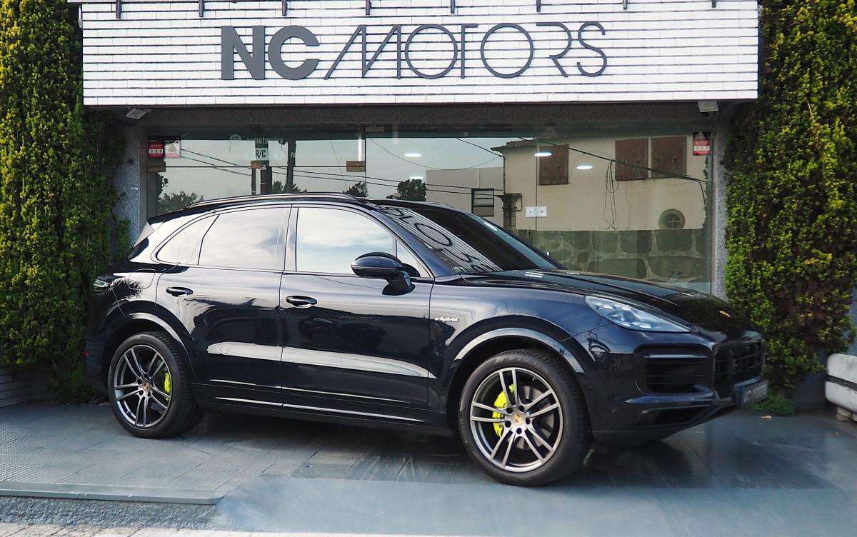 porsche-cayenne-2022-hibrido-a-gasolina-2995cc
