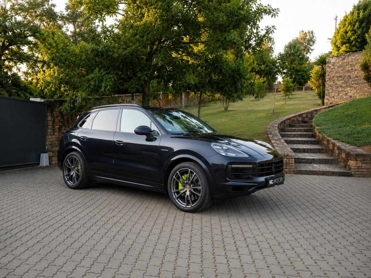 porsche-cayenne-2022-hibrido-a-gasolina-2995cc