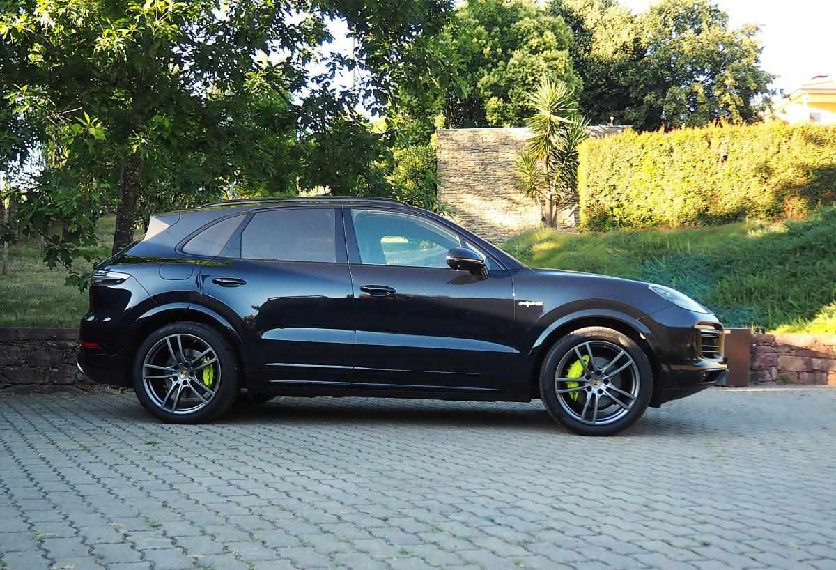 porsche-cayenne-2022-hibrido-a-gasolina-2995cc