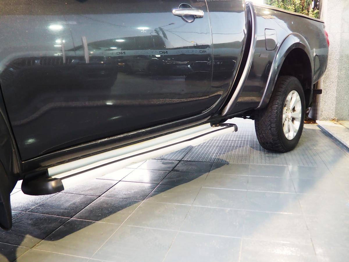 mitsubishi-l200-2012-diesel-2477cc