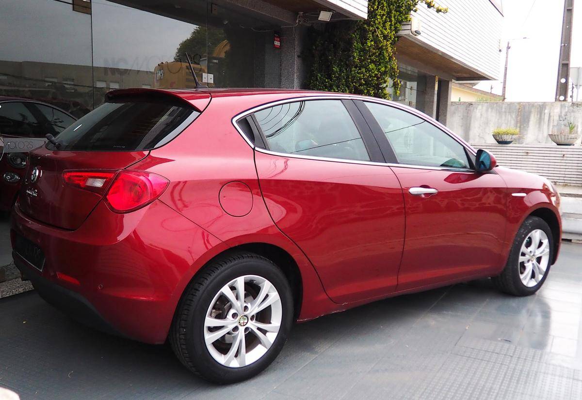 alfa-romeo-giulietta-2010-gasolina-1368cc