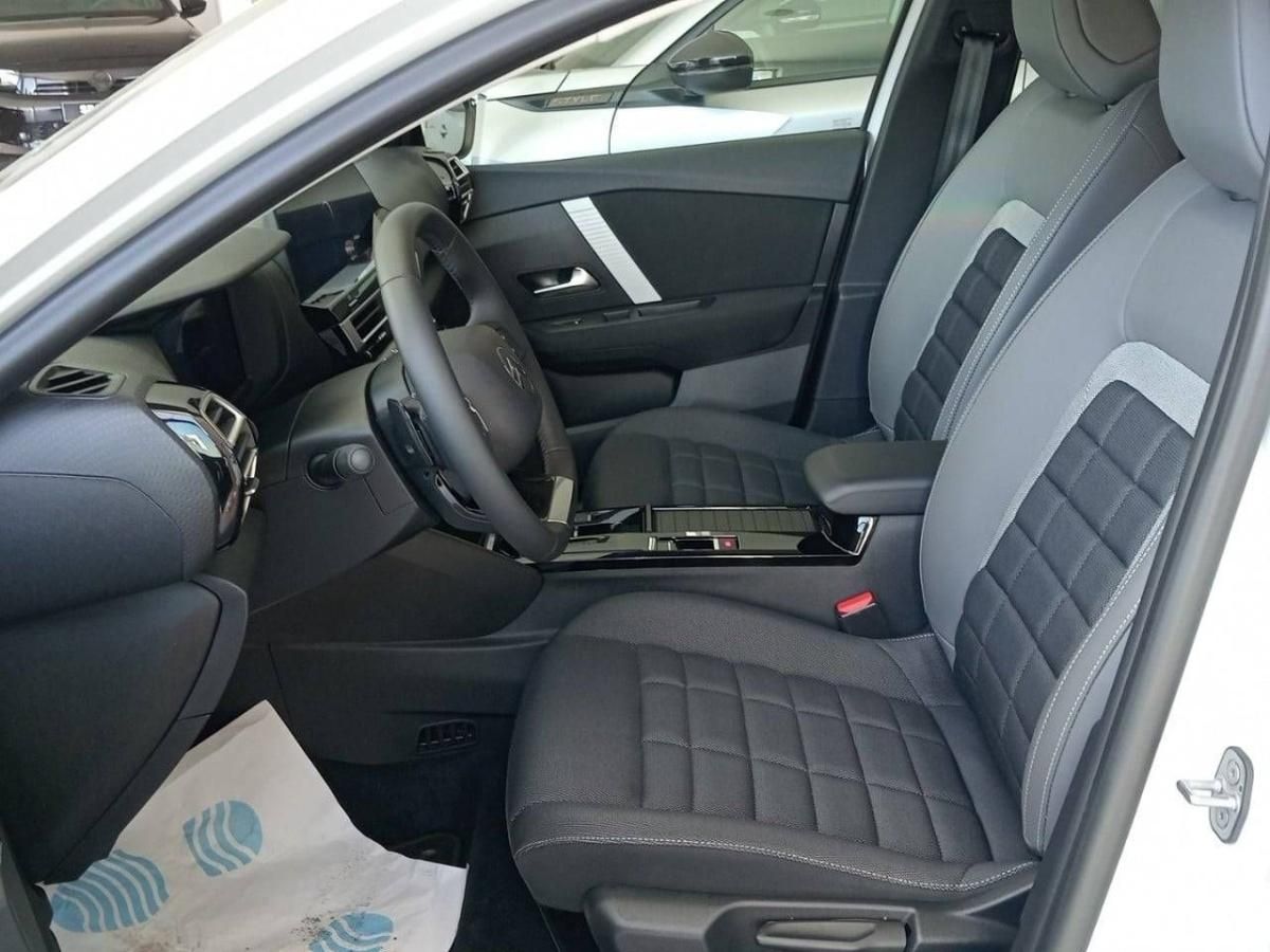 citroen-c4-2025-gasolina-1199cc