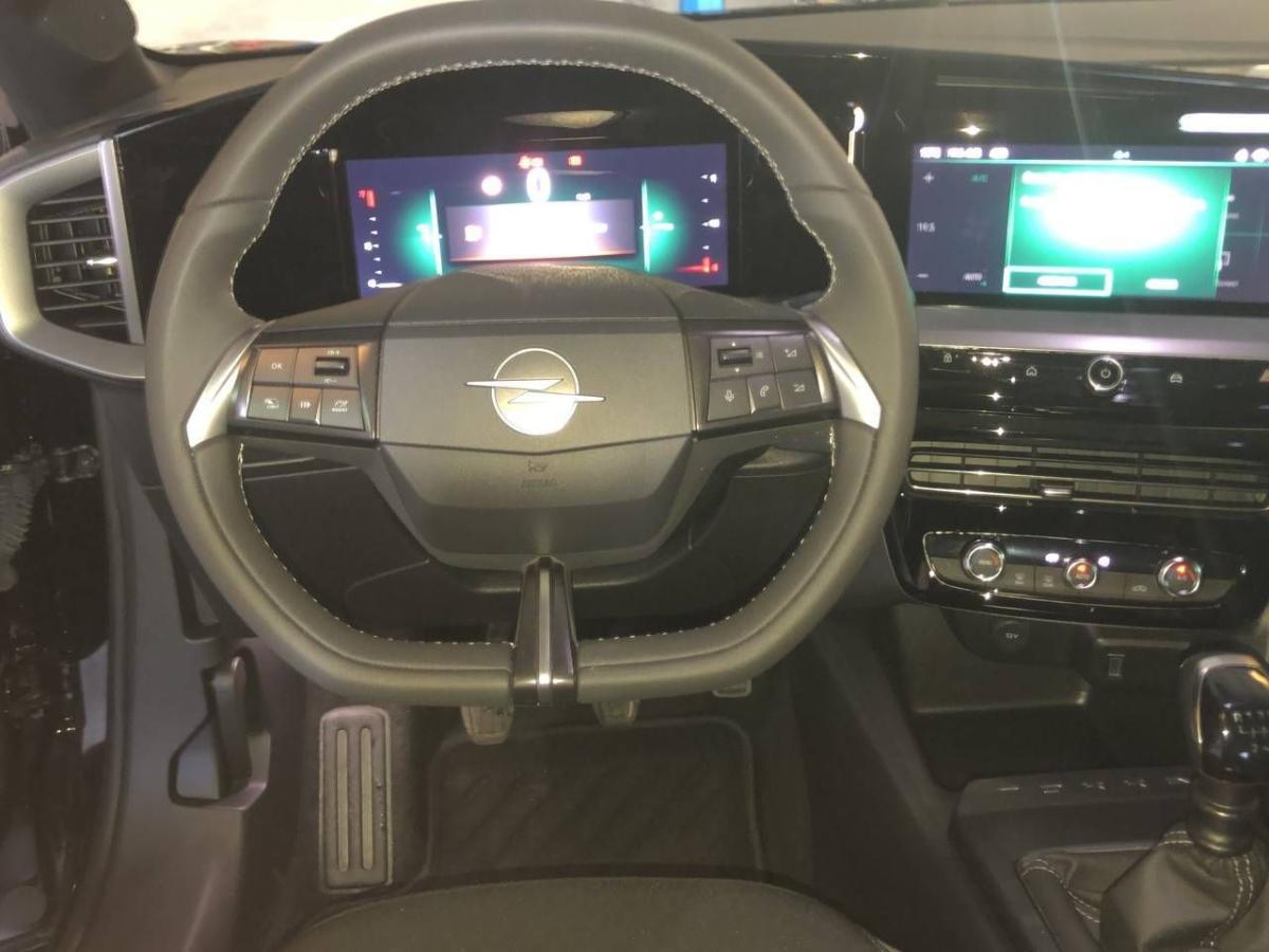 opel-meriva-2025-gasolina-1199cc