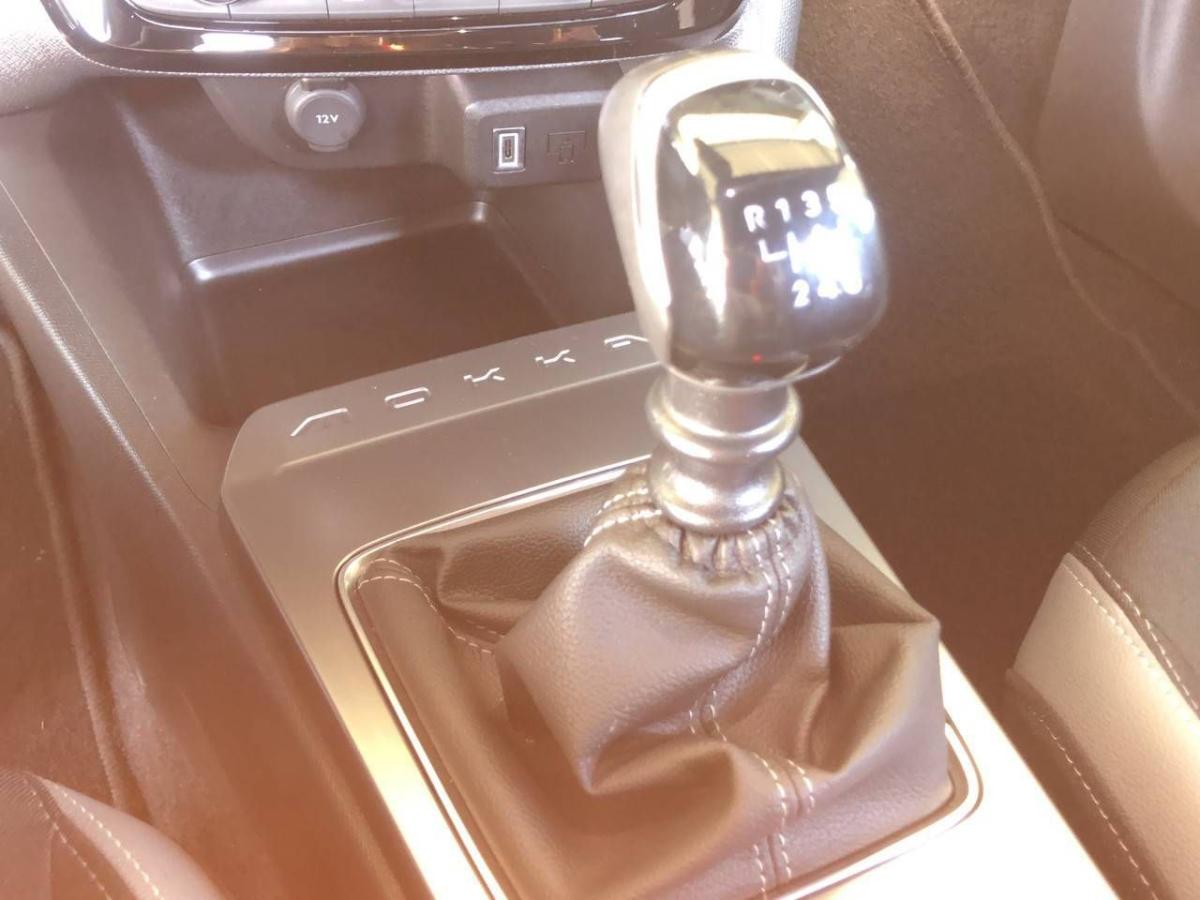 opel-meriva-2025-gasolina-1199cc