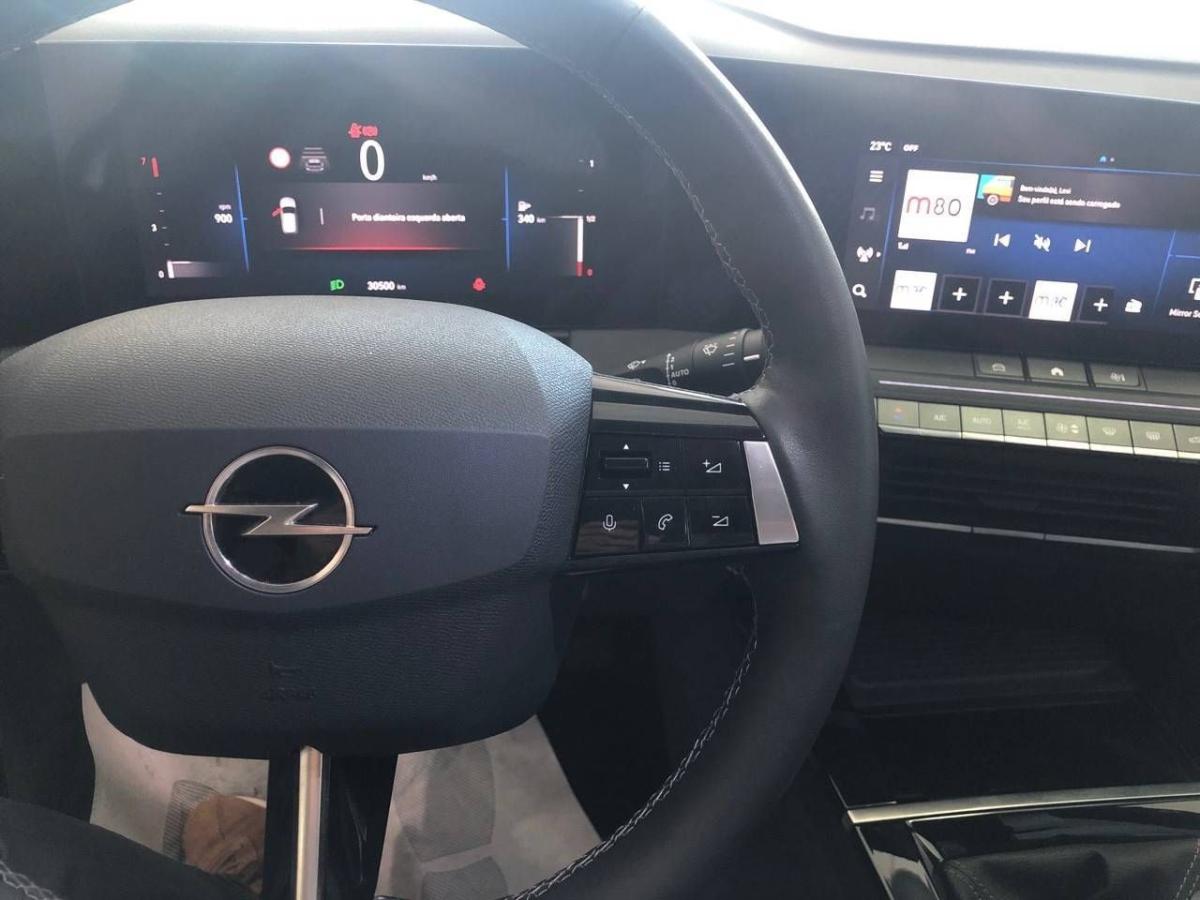 opel-astra-2023-gasolina-1199cc