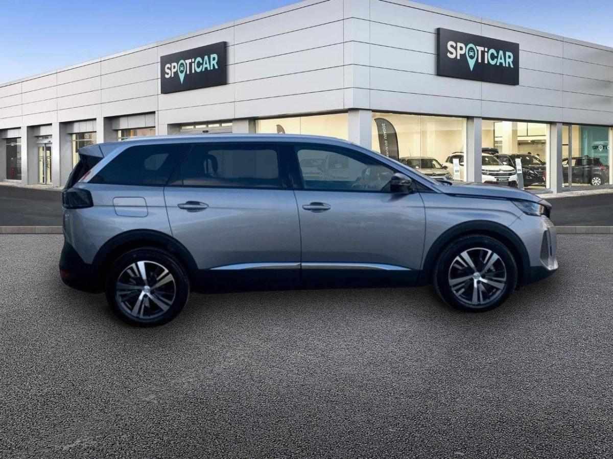 peugeot-5008-2024-gasolina-1199cc
