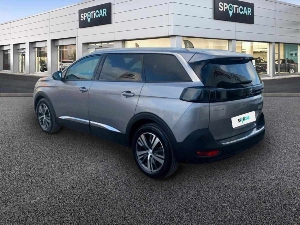 peugeot-5008-2024-gasolina-1199cc