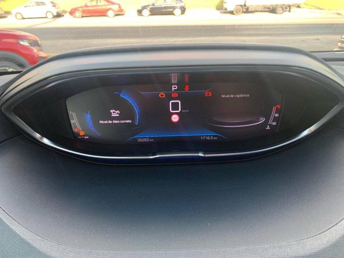 peugeot-5008-2024-gasolina-1199cc