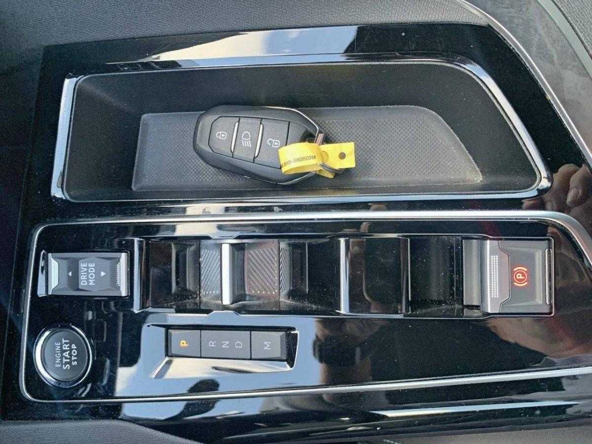 peugeot-5008-2024-gasolina-1199cc