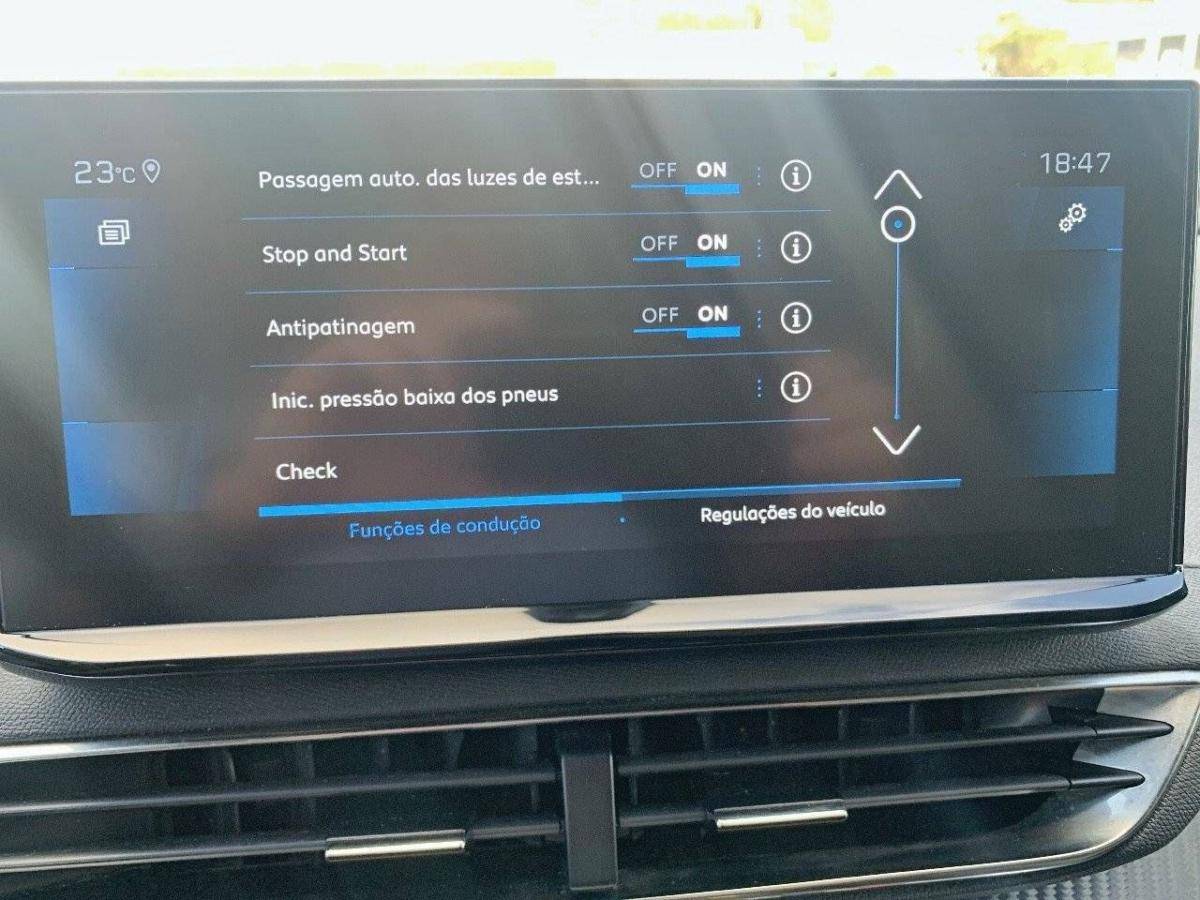 peugeot-5008-2024-gasolina-1199cc