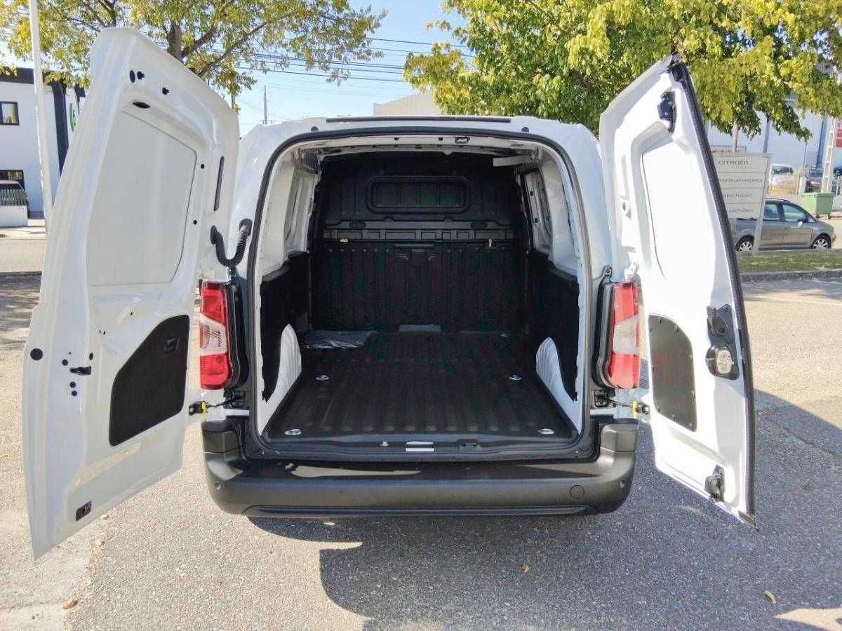 citroen-berlingo-2025-diesel-1499cc
