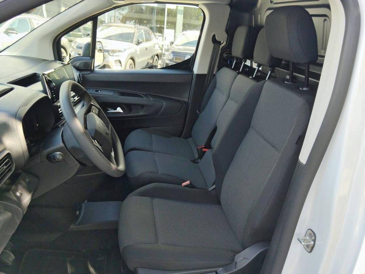 citroen-berlingo-2025-diesel-1499cc
