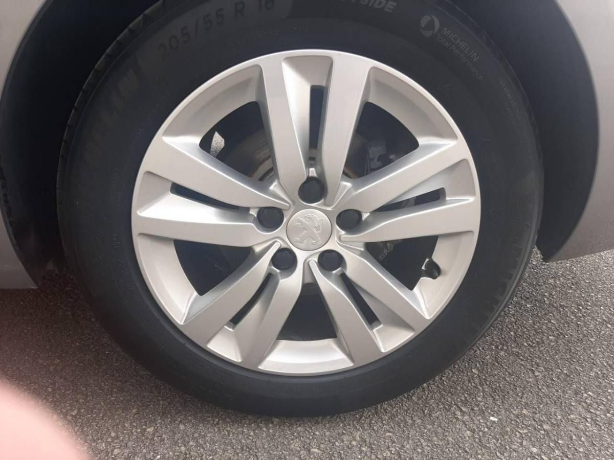 peugeot-308-2021-diesel-1499cc