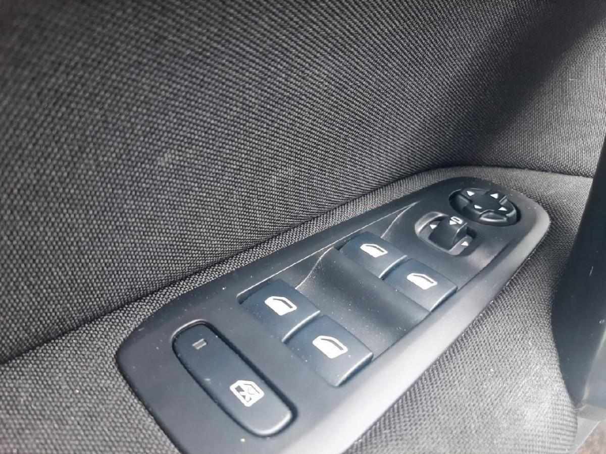 peugeot-308-2021-diesel-1499cc
