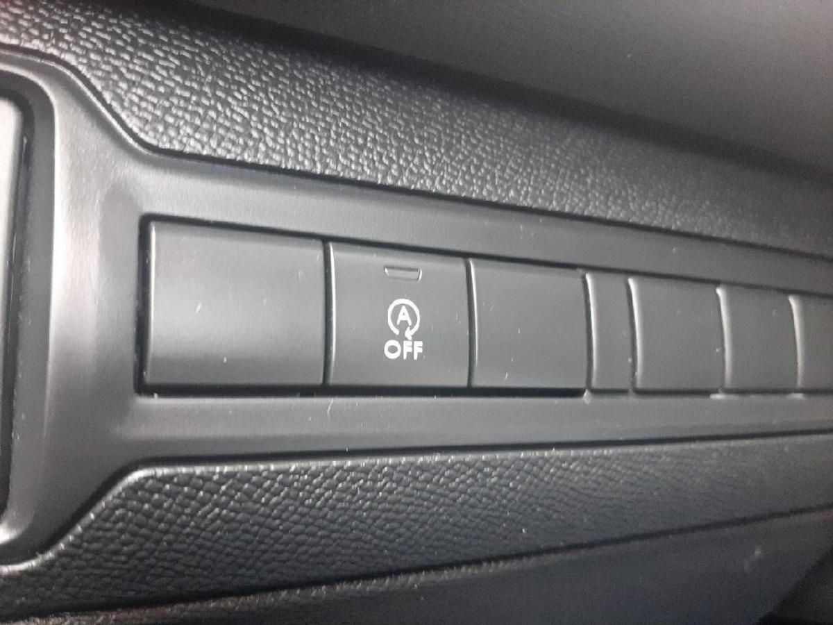 peugeot-308-2021-diesel-1499cc