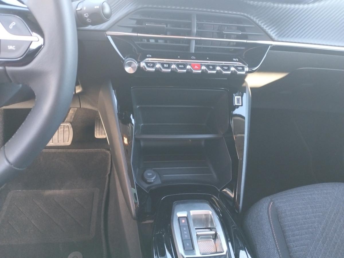 peugeot-208-2025-eletrico-500cc