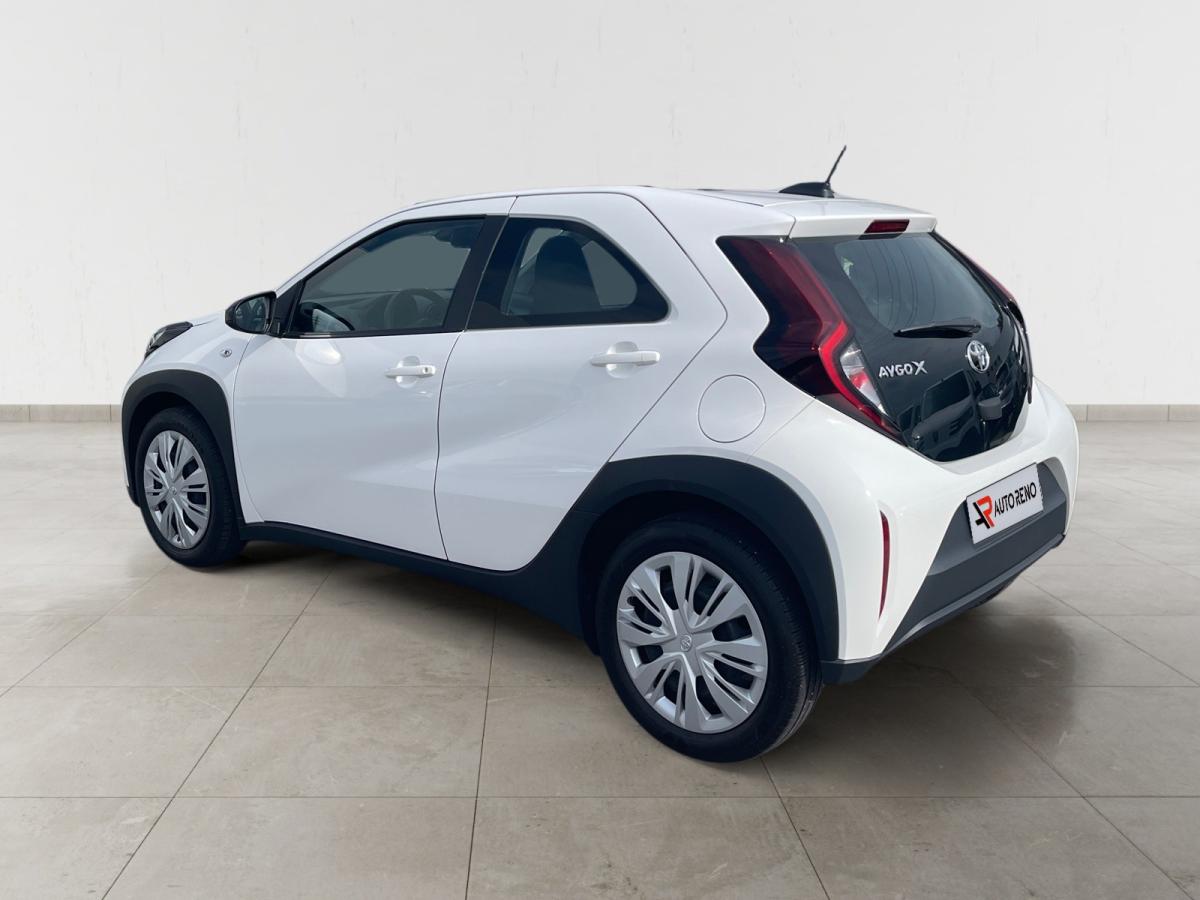 toyota-aygo-x-2022-gasolina-998cc