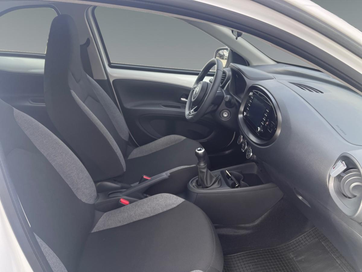 toyota-aygo-x-2022-gasolina-998cc