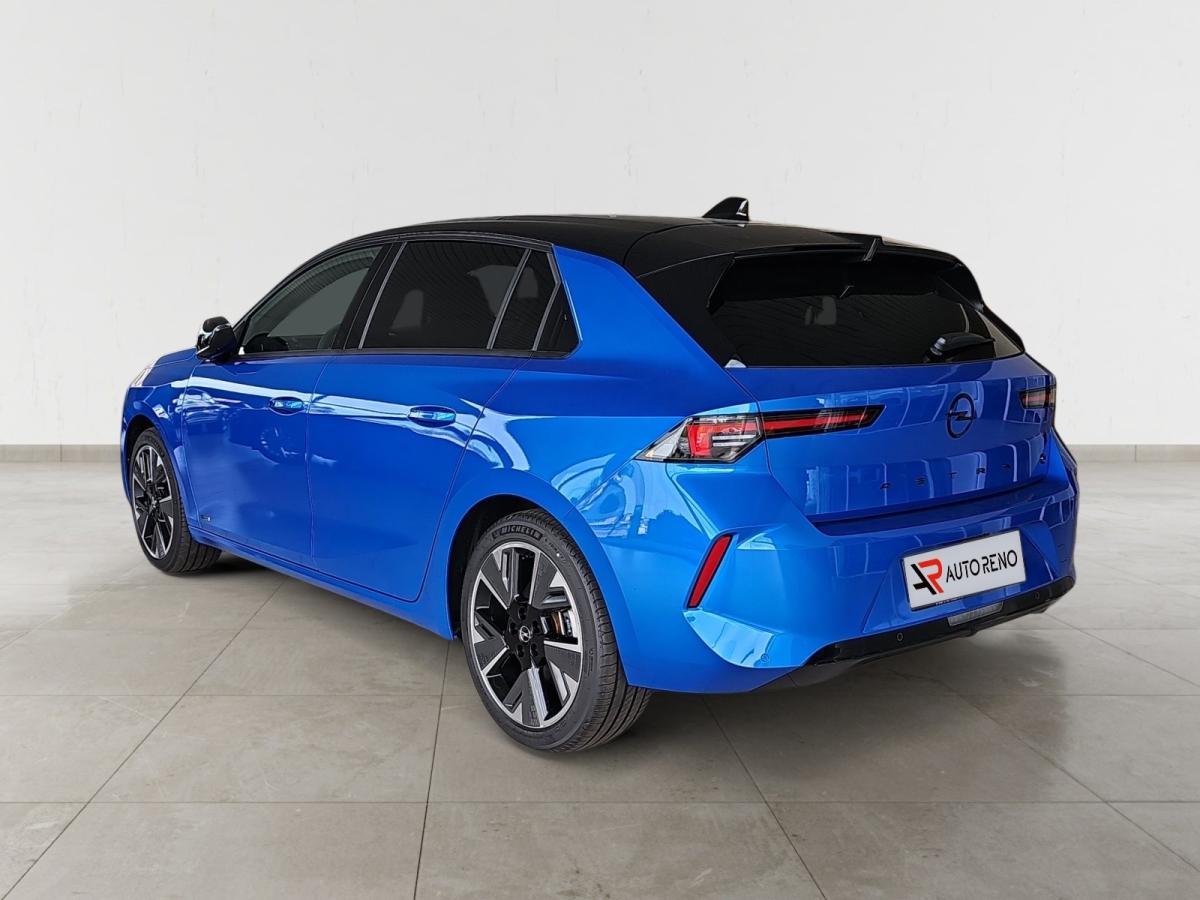 opel-astra-2023-eletrico-500cc