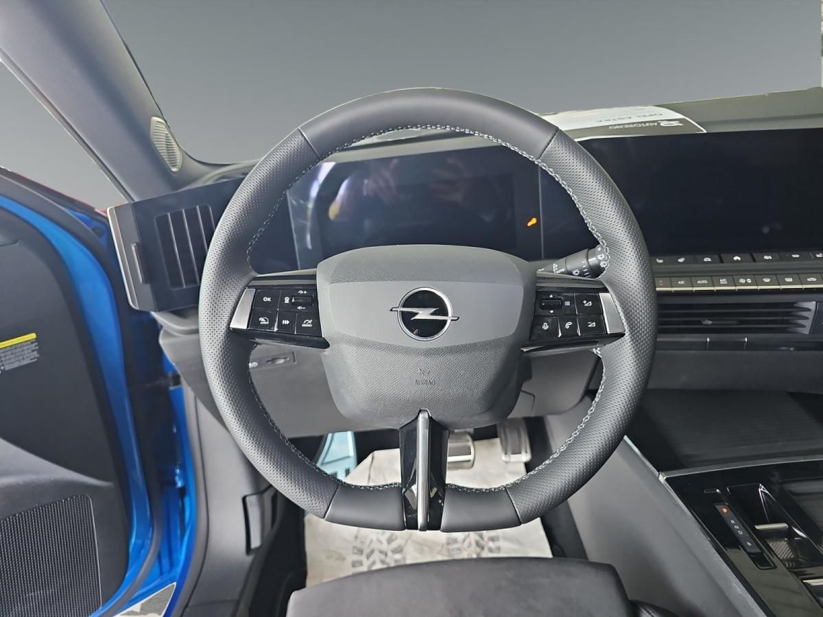 opel-astra-2023-eletrico-500cc