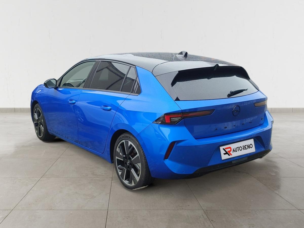 opel-astra-2023-eletrico-500cc