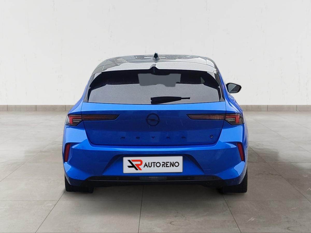 opel-astra-2023-eletrico-500cc