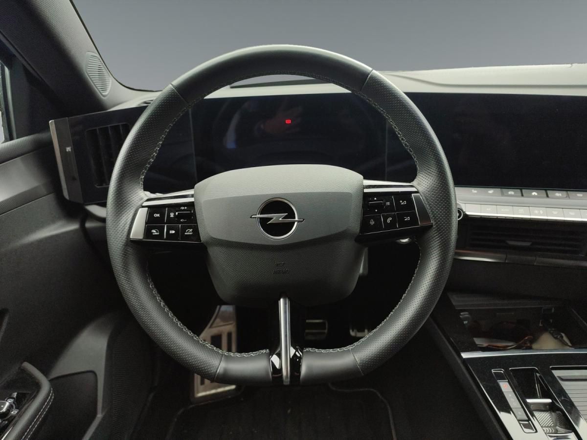 opel-astra-2023-eletrico-500cc