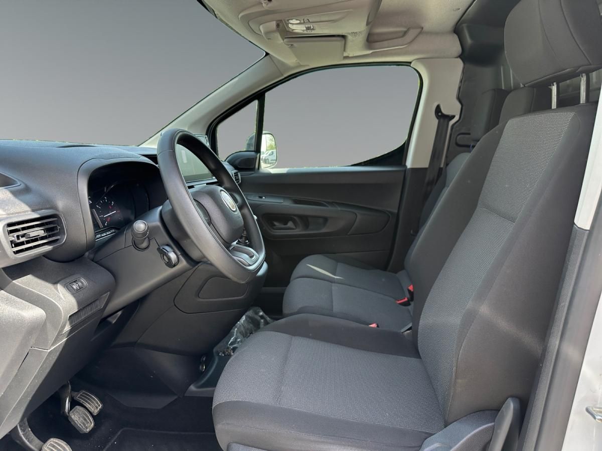 fiat-doblo-2023-diesel-1499cc