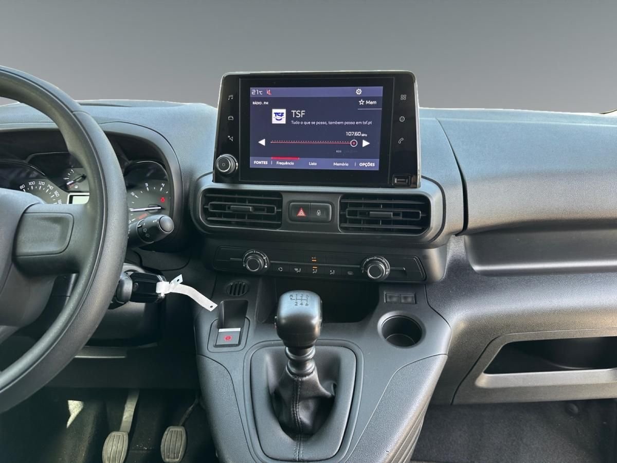 fiat-doblo-2023-diesel-1499cc
